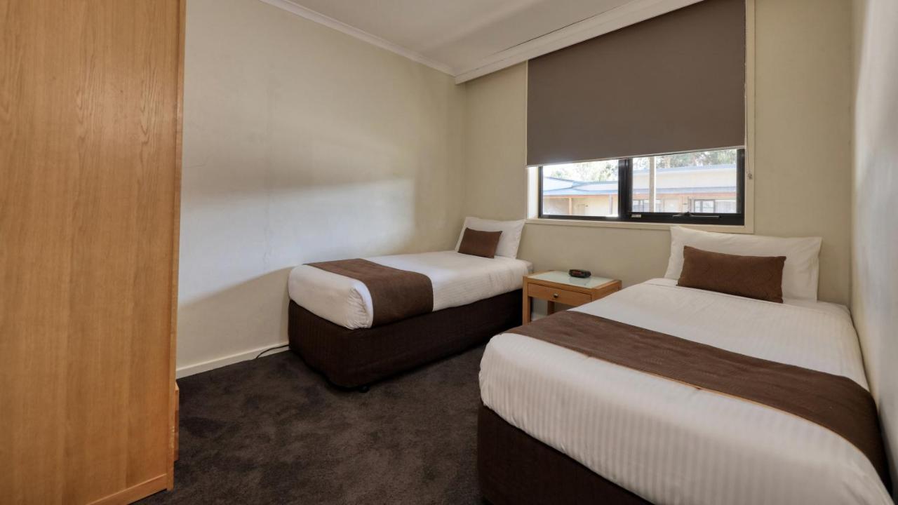New Crossing Place Motel Seymour Buitenkant foto